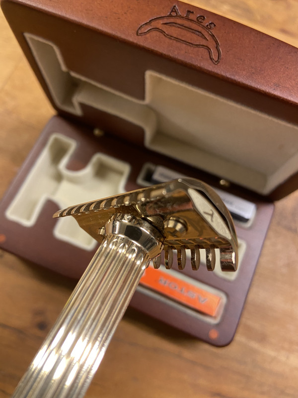 21B2E873-CB05-43B1-BE65-55E3C06714F4