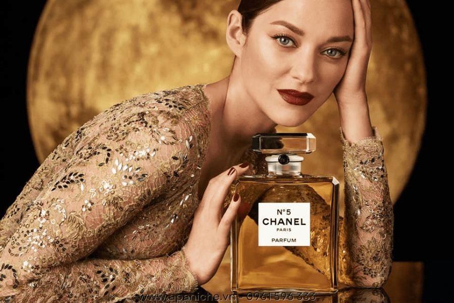 cau-chuyen-cua-chanel-no-5.png