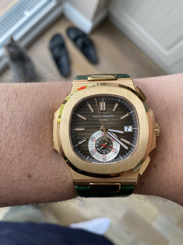 4B112828-C486-43C2-8120-009AEDE632F2