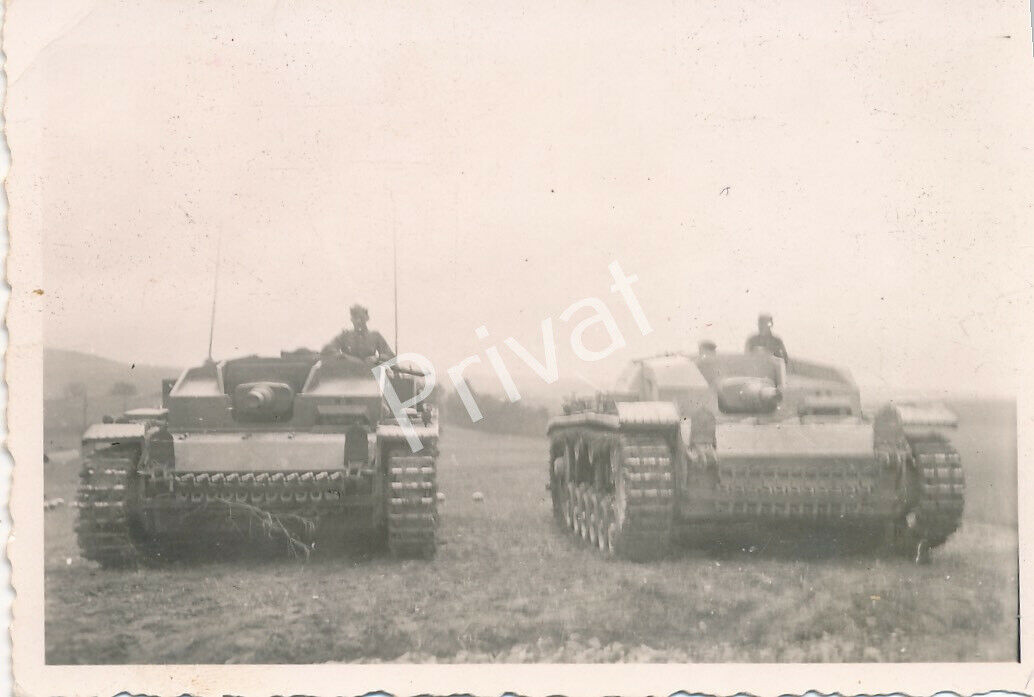 Foto WK II Sturmgeschütz Panzer tank char бак Einsatz MD 255 K1.31