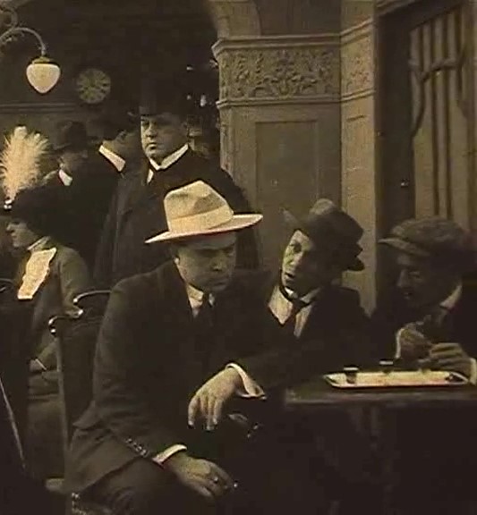 vlcsnap-2019-12-12-20h49m39s102 (2)