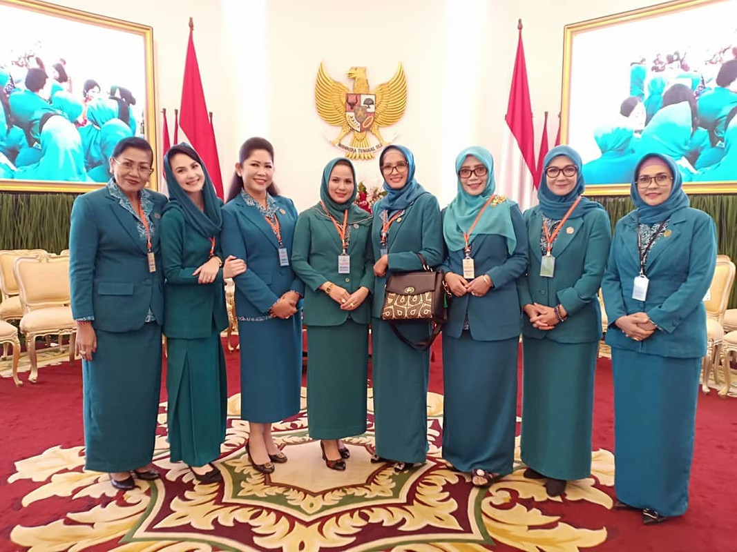 7 Potret Arumi Bachsin yang kini jadi Ketua PKK Jatim, berkarisma