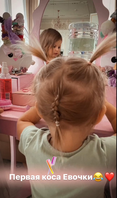 6BB0CF0E-E8B1-4B52-BE9E-032B61F34C33