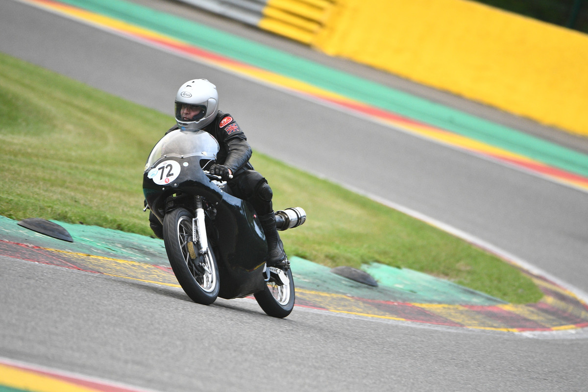 E0EC952E-F5F5-424F-BB31-B718EA29DF1B