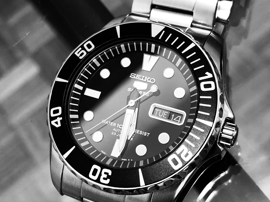 9F92CB69-F9D9-4C42-B9E1-F990298D62C8