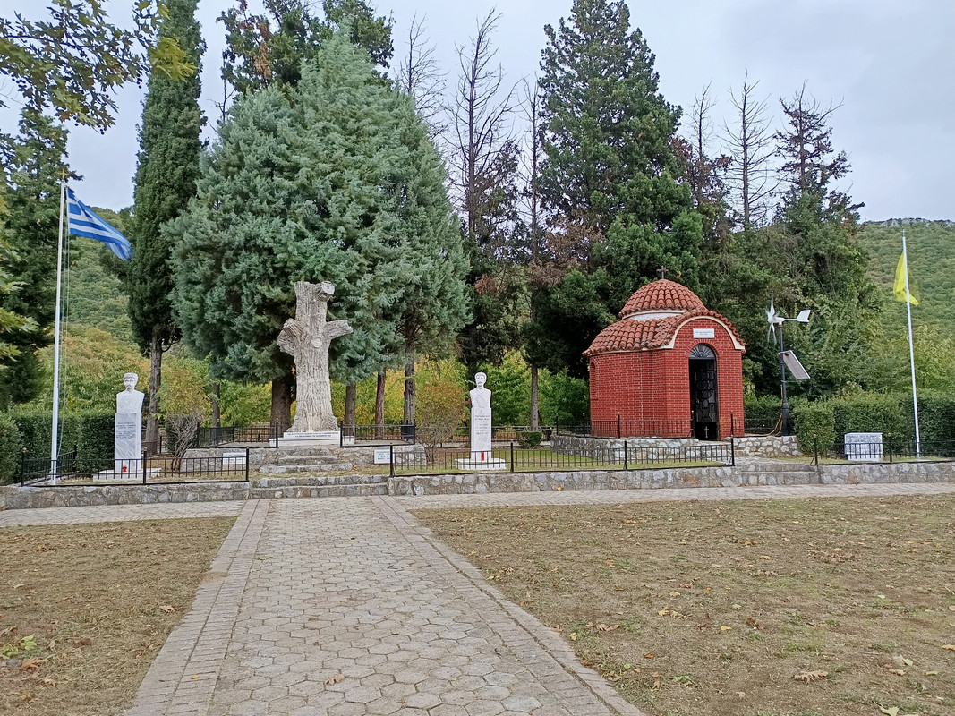 2025-10-8. Δ1. Μνημείο Άγρα -Μίγκα