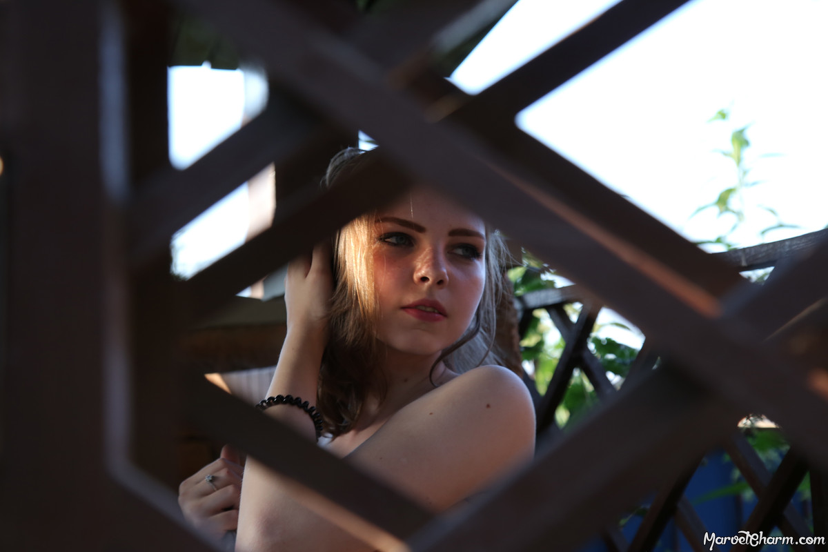 MarvelCharm_Rebecca-Backyard-026