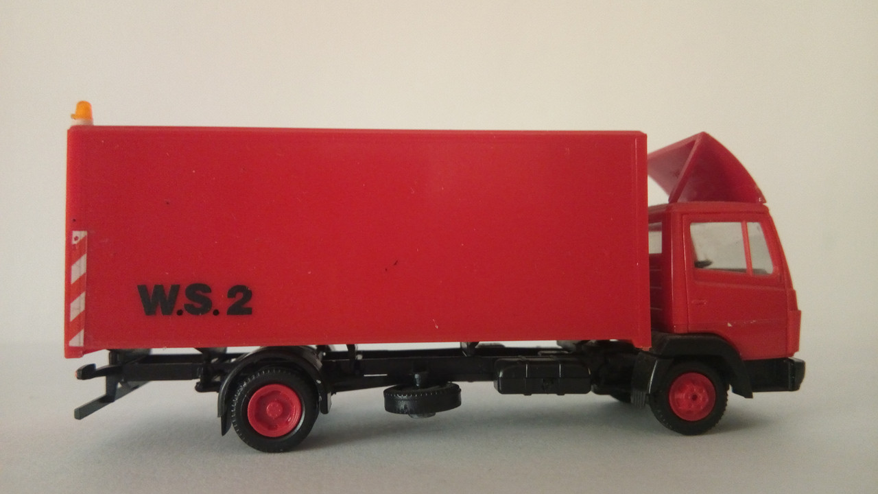 Macht (7971)