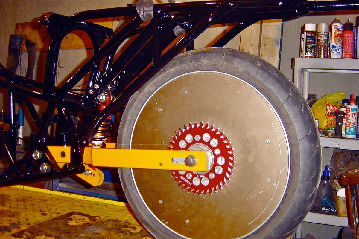Bonneville bike rear suspension 2