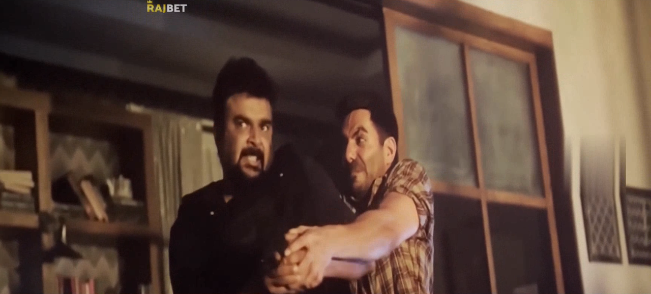 Download Dhokha (2022) Hindi Movie Cam Rip