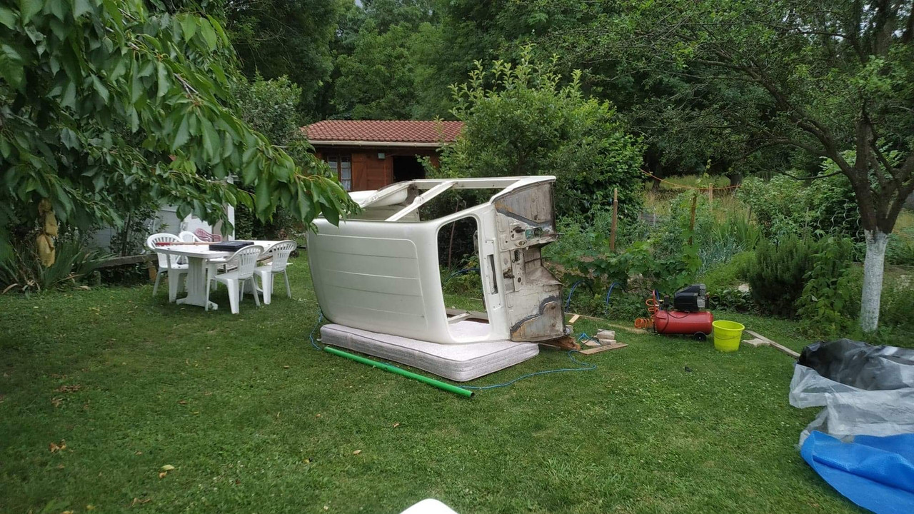 0F1D06C8-D409-4EB2-AD76-27BE68460FBF