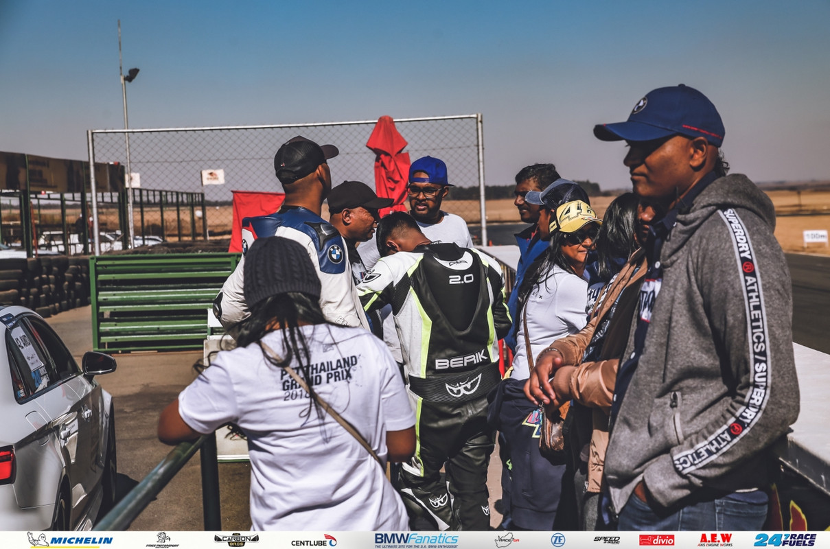 BMWFanatics RD19 Divio (210)