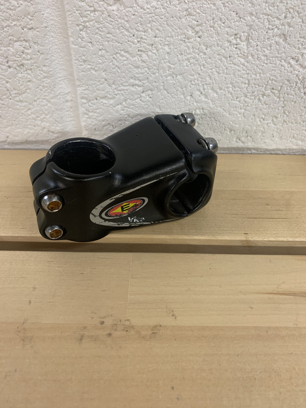 A1024220-C38E-4DB3-AC83-6194E8837B47