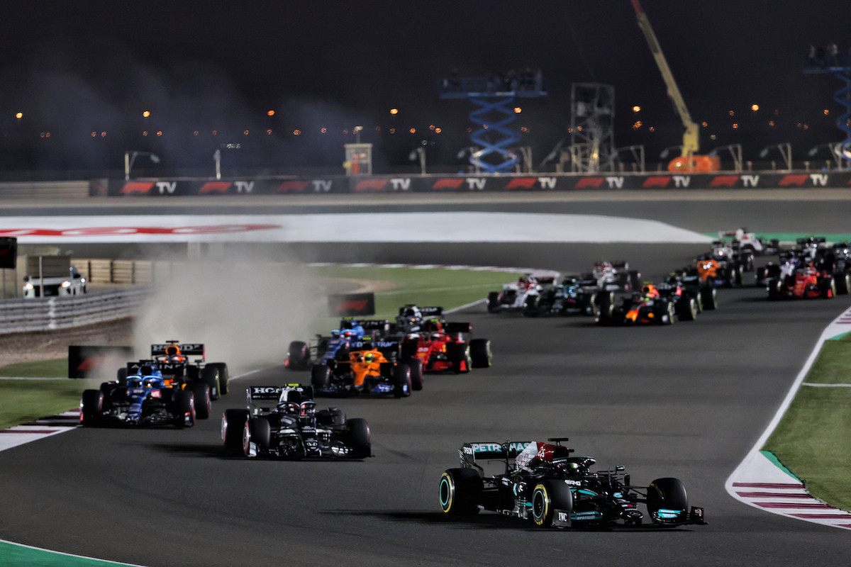 [Imagen: f1-gp-qatar-gara-domenica-76.jpg]