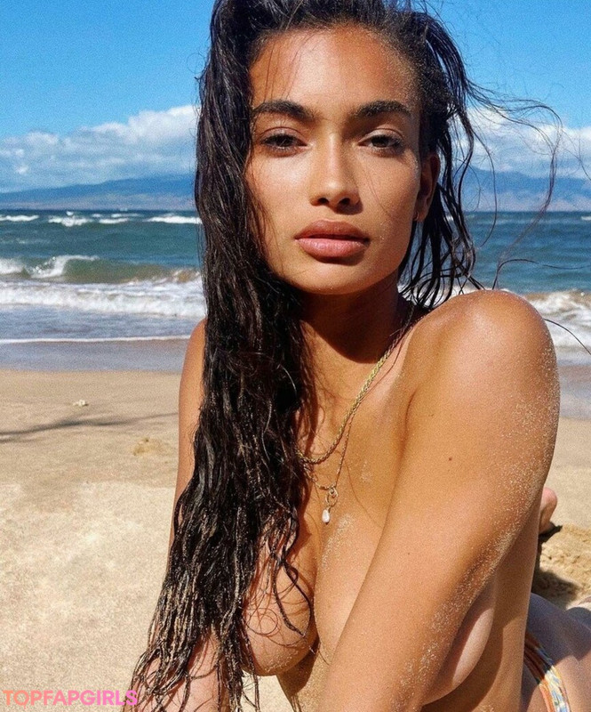 kelly-gale-6-1080px