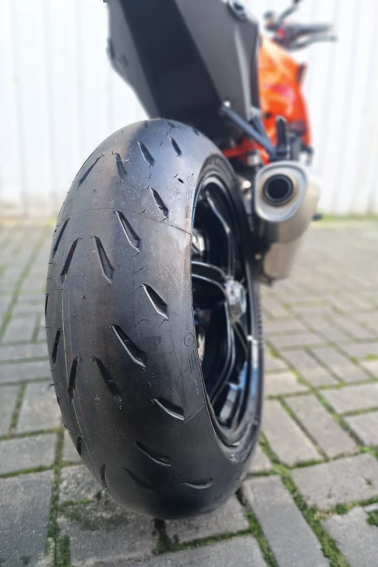 Tyre fitment image