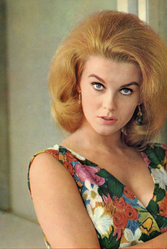 Ann-Margret_md28