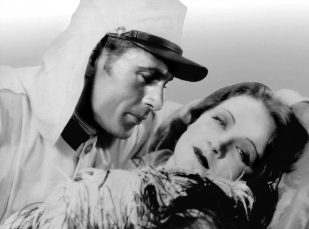 Marlene_Dietrich_b60