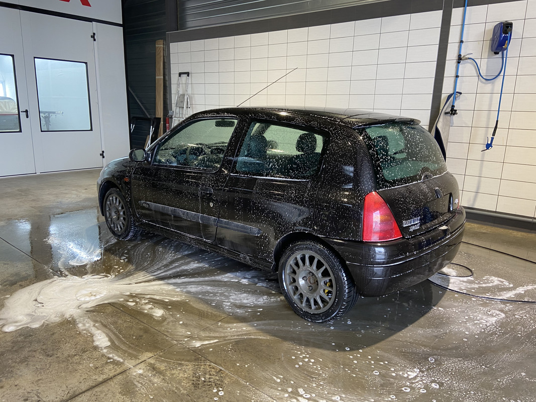 F77281C4-9E92-4F07-BABA-27A05887737B