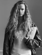 Olivia-Vinten-by-Buzz-White-ELLE-France-March-12-2026-10