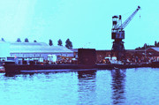 https://i.postimg.cc/kRgjxJh9/HMS-Sealion-25-1980-1.jpg