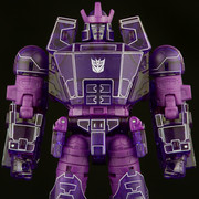 F1618-PROD-TRA-UNICRON-GALVATRON-0002-Online-2000-SQ-2000x