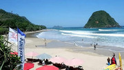 Pantai Pulau Merah