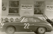 1961 International Championship for Makes - Page 2 61nur22-P356-B-SMoss-HLinge-SGreher