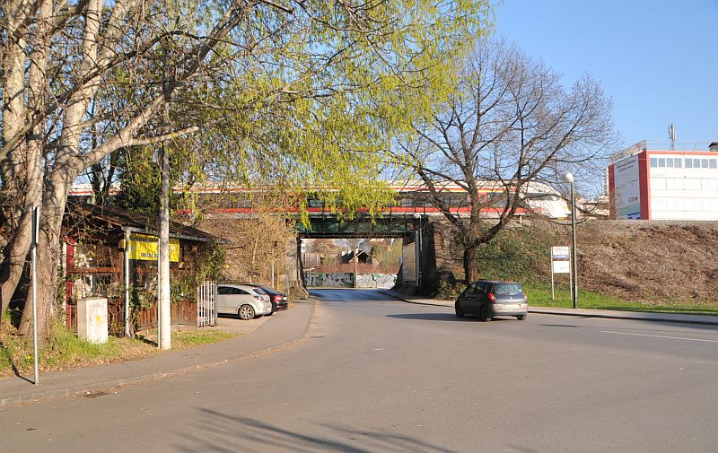 Zagrebačke pruge - Page 4 ZP3-128a-Nadvo-njak-Kalinovica-403-036