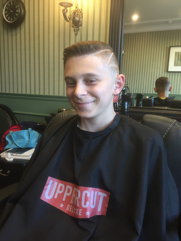 22F3373A-3DE3-41EB-B62B-7FF9BEB3E225