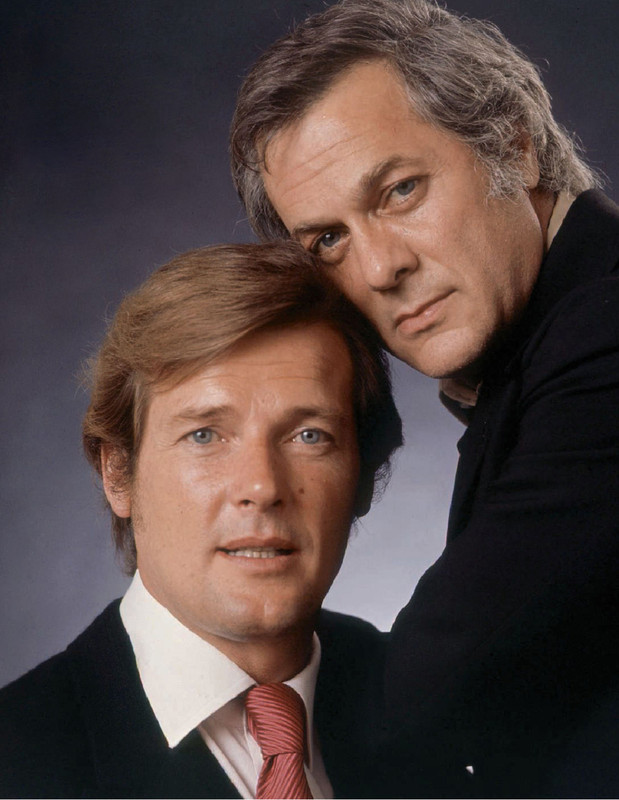roger_moore_b74