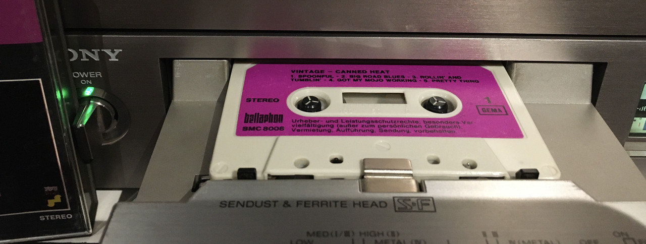 A7E7F2CA-5045-411B-8CBE-29B0EDA572C3