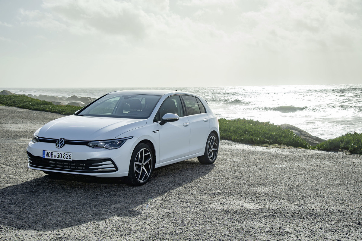 DB2019AU01923_overfull