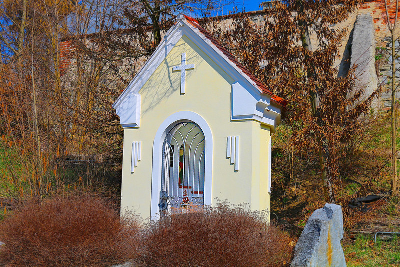 white-cream-church.jpg