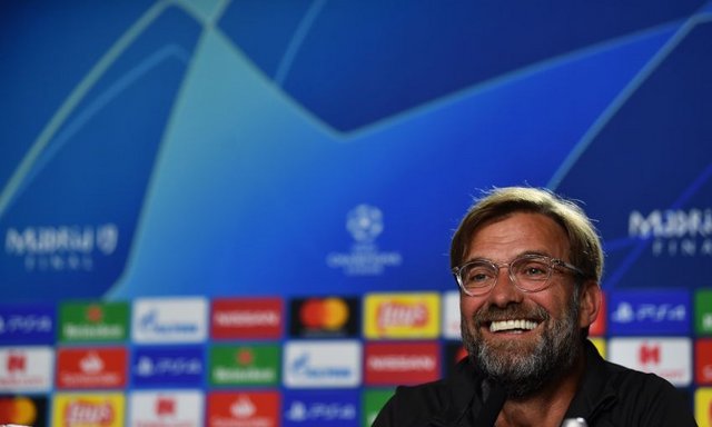 https://i.postimg.cc/kX5HHjkr/klopp.jpg