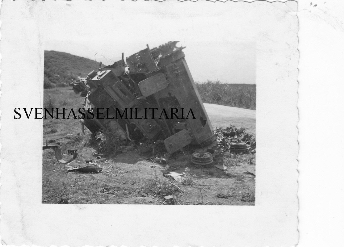 Ostfront Russland Zerstörte Panzer der Russen Ta