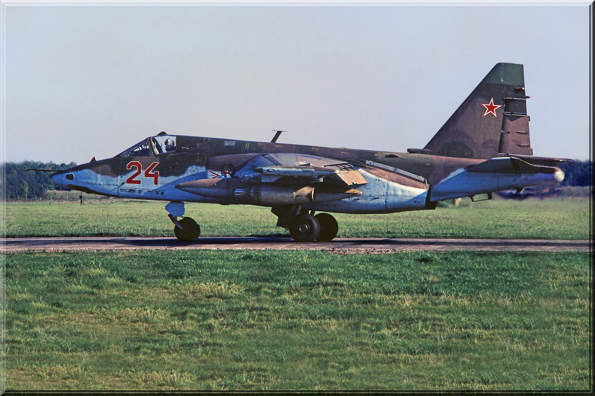 357 OSHAP Su-25 24 Red (cn 25508110147) Brandis