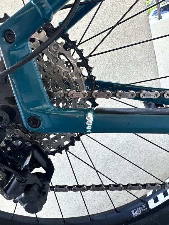 79623025562 0936968D 2CFE 4CAF 902E 4A7E86C7B7FF