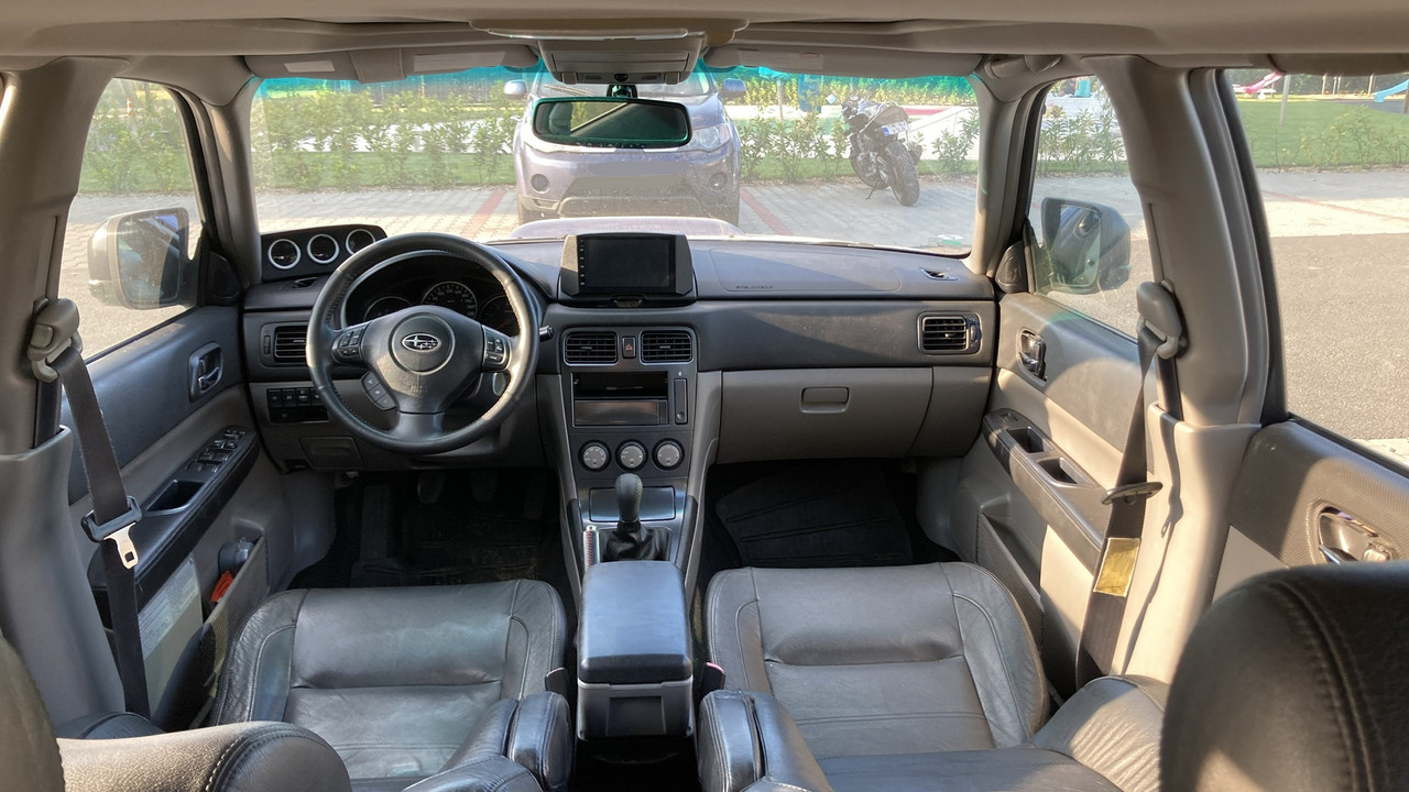 F2CA71C8-2BBB-466C-9B38-82951D4BF911