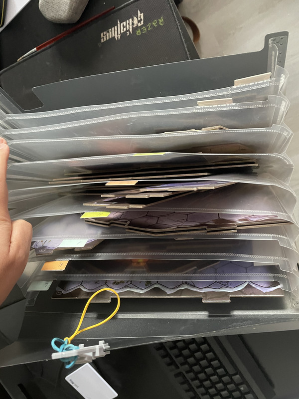 84B5BE27-F242-4A3B-9F99-C96DF420C334