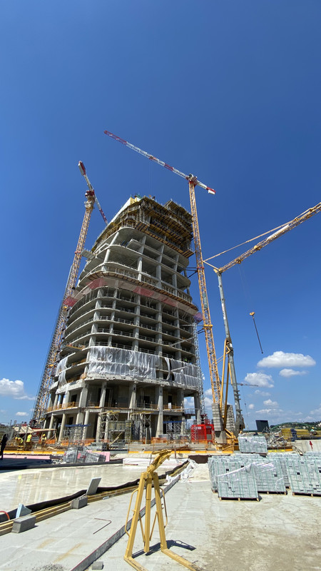 5EAEEC8F-5C2E-44EC-AF0E-28FEBF759BAD