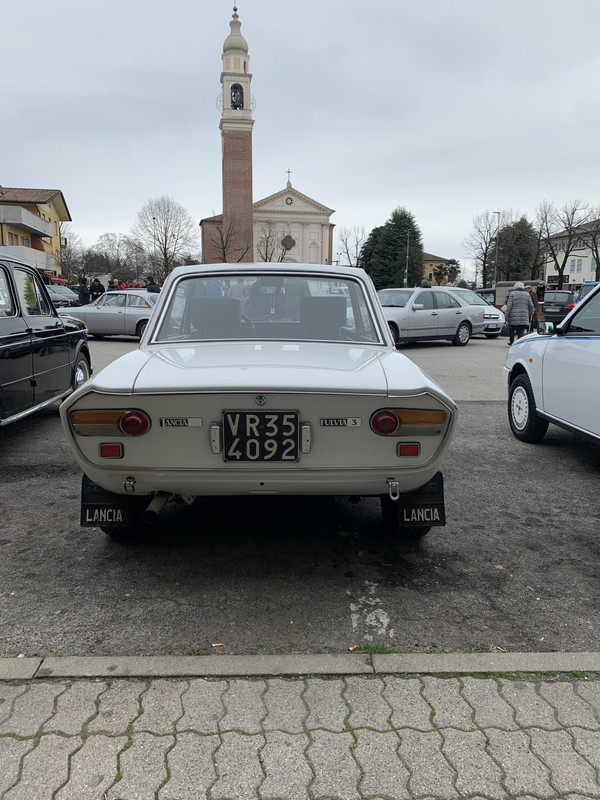 F10021C3-5CDE-4B69-90D4-25A8267251D6