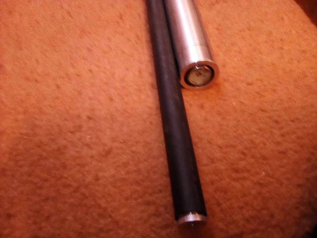 1759318099418290208910