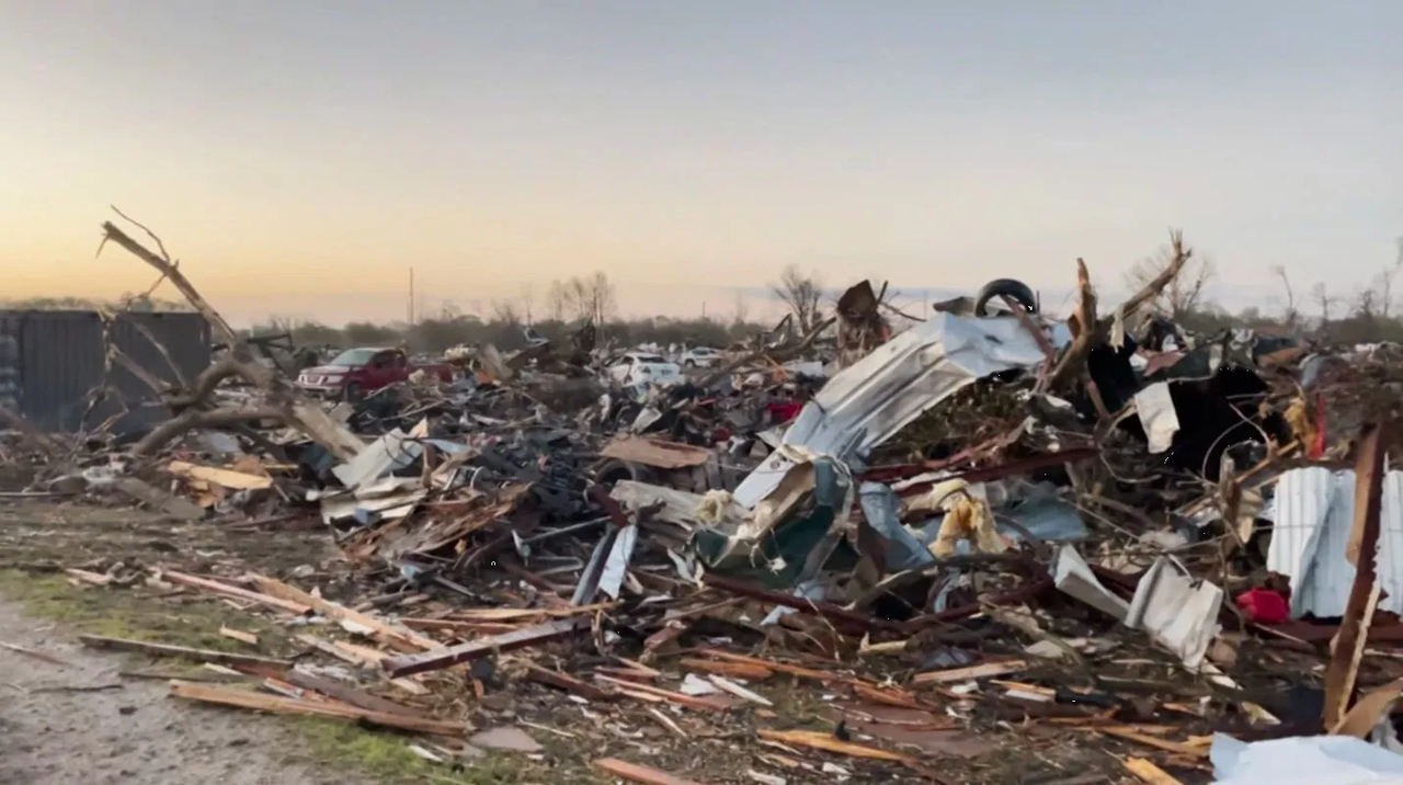 Mississippi: EU vive tornado que destruye pueblo de Rolling Fork