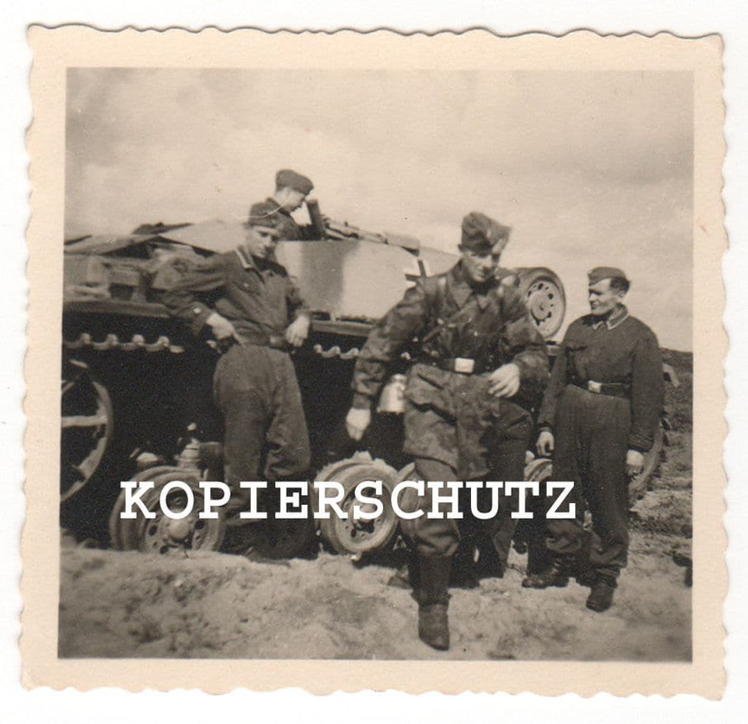 Foto Ausbildung der Sturmgeschütz Battr. 4. Luft