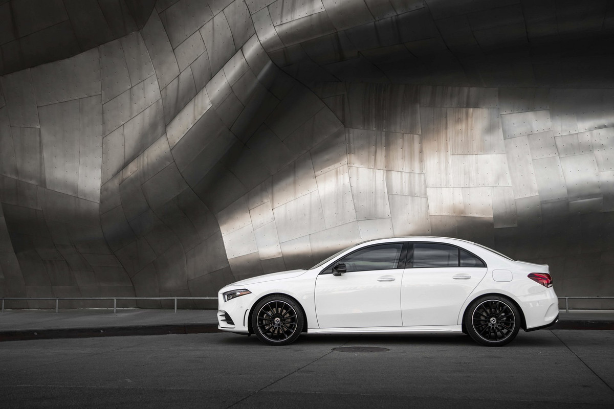 2019 Mercedes-Benz A-Class sedan (8)