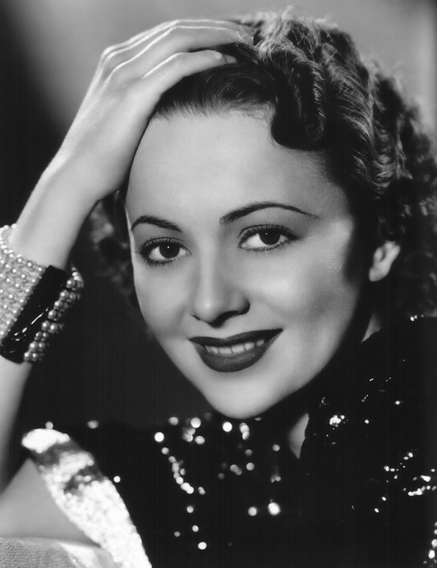 olivia_de_havilland_b16