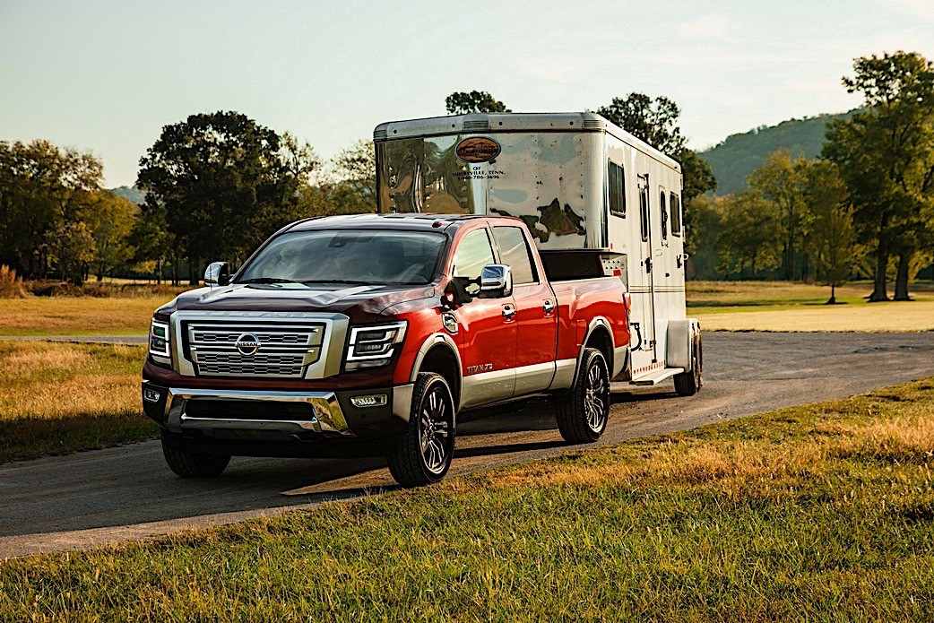 2020 Nissan TITAN XD (17)