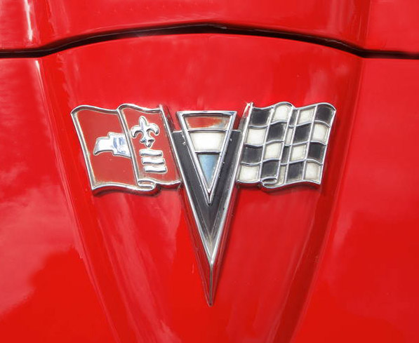 logo corvette 1964