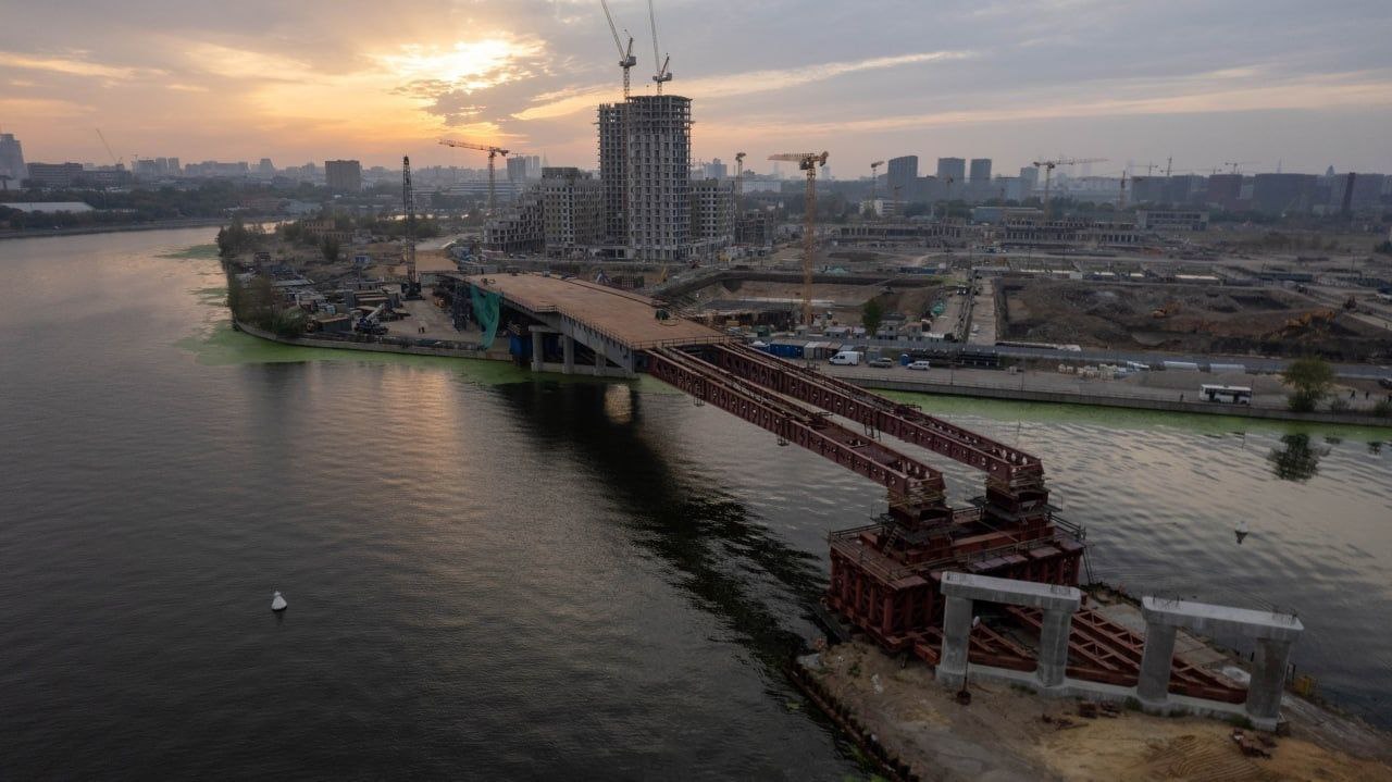 5-E3-B758-A-A4-B1-4-C54-9-E20-D9-A440-AA